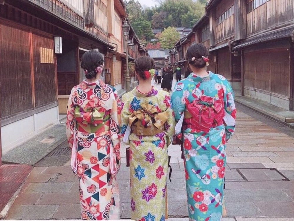 着物👘で鎌倉観光💛🧡 ⚠️camera撮れる子も募集❤️20代女子限定🍸