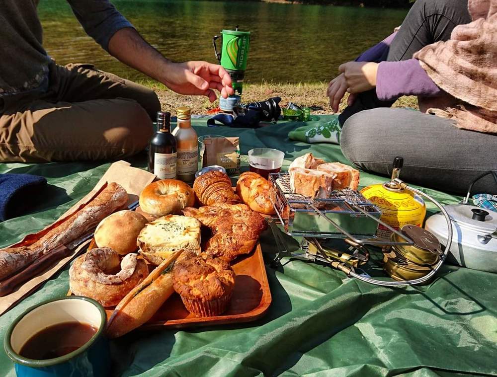 沢の池でパンランチ🍞