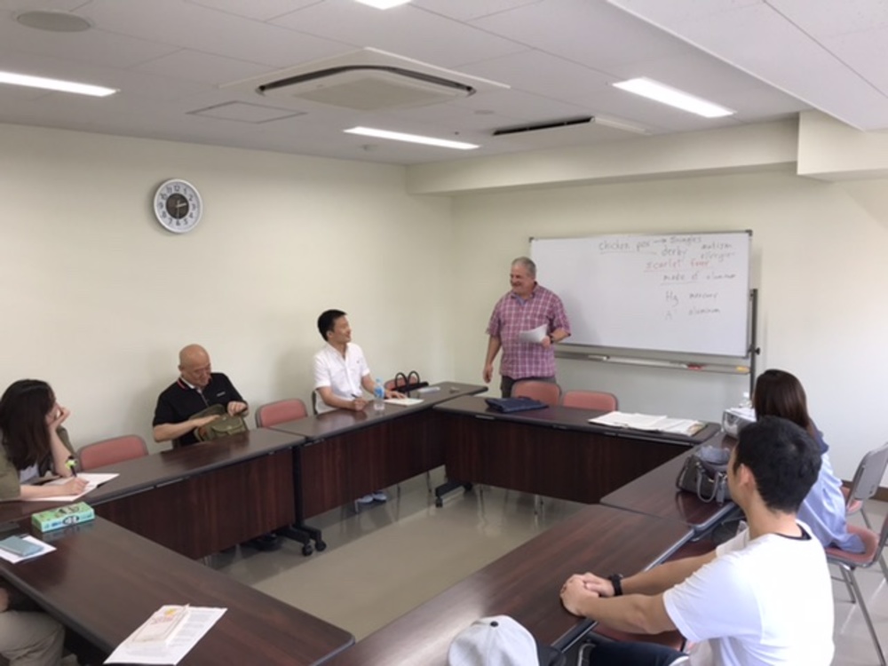 一緒にナマの英語に触れよう
