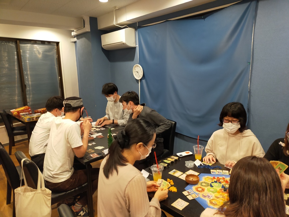 〈初心者でも楽しめる!〉第34回平日夜にボードゲームカフェでゲームを楽しもう❗