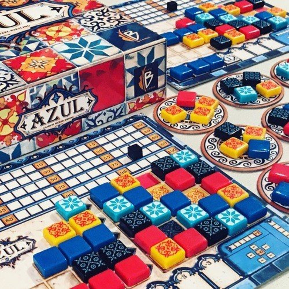 〈もちろん初心者でも大丈夫!〉ボードゲームに興味を持った人が楽しめる少し凝ったゲームをやってみよう!