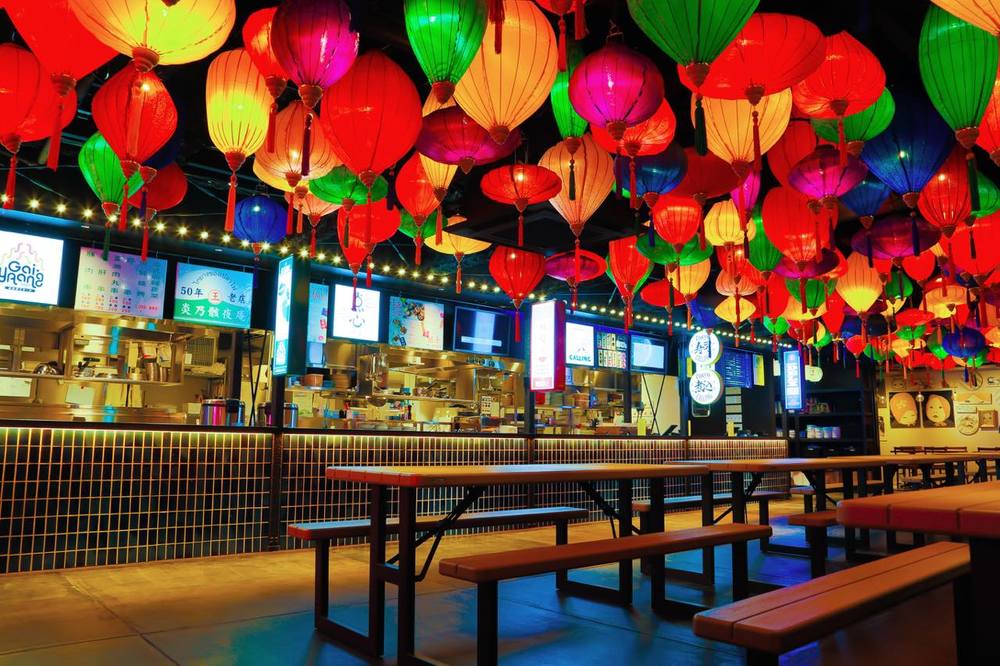 【新宿で夜カフェ】新宿でゆったりカフェ会しましょう〜!