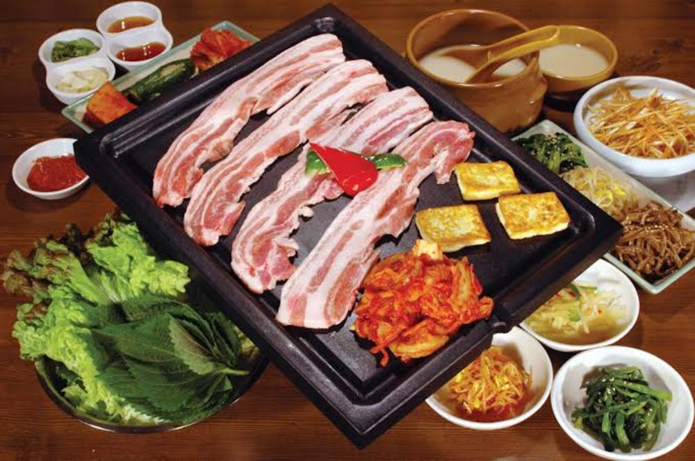 コリアンフードを楽しもう(^^)♬
新大久保周辺で韓国料理を堪能しましょう。韓国が好きな方もそうでない方も大歓迎。