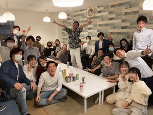 東京都の飲み会の飲み会のサークル一覧 157件 掲載サークル数日本一 サークルメンバー募集中 社会人の為の活動支援プラットフォーム つなげーと