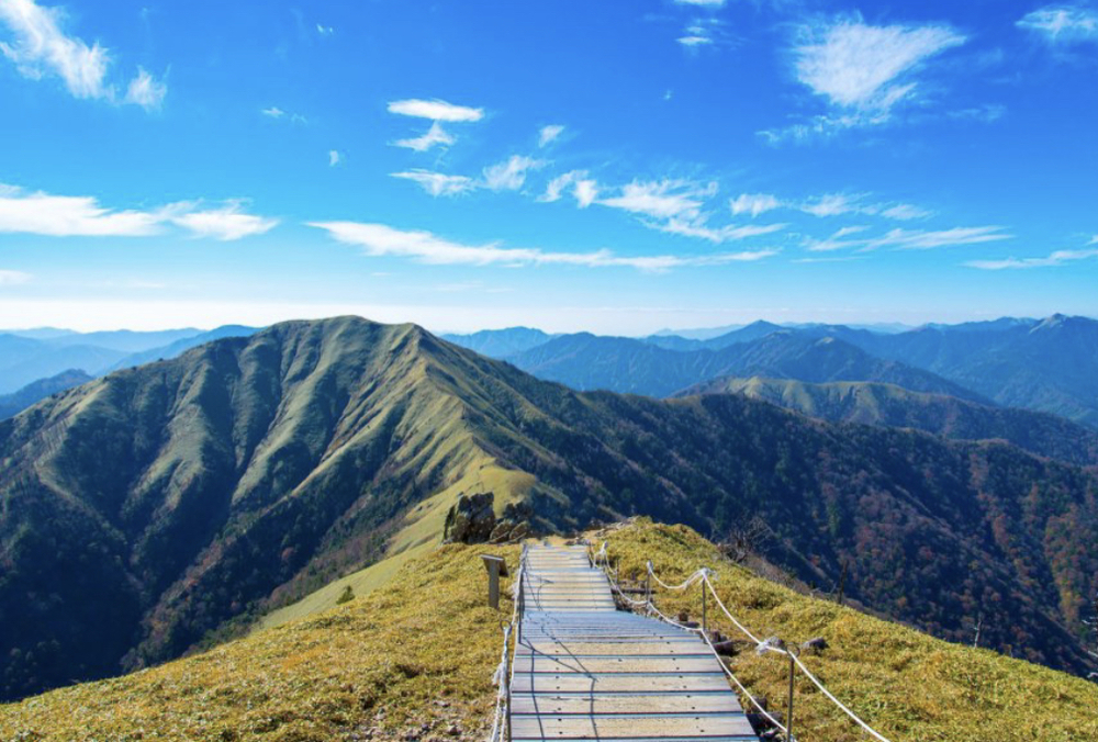 四国遠征⛰百名山巡り 剣山&石鎚山 中級〜上級